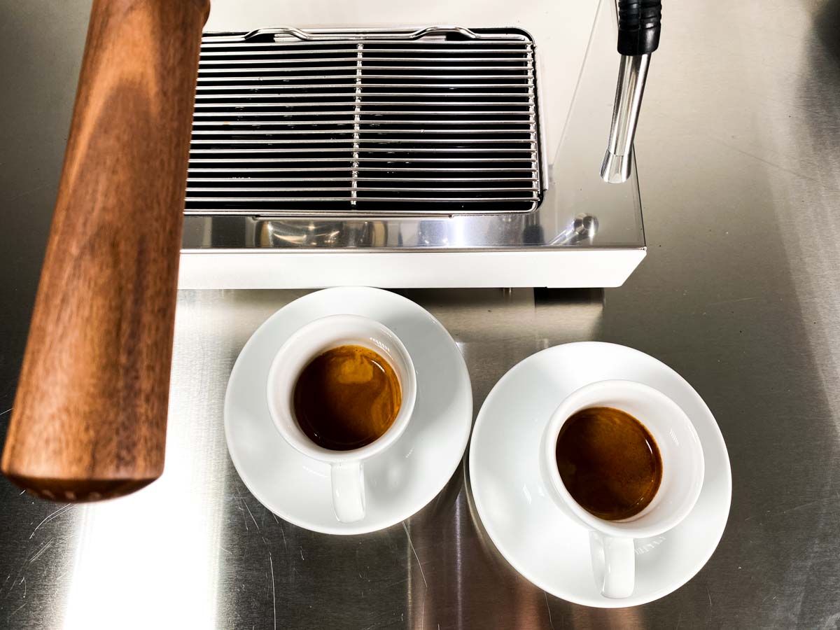 Kaffeezubereitung_siebtraegermaschine_fertig Kaffeezubereitung_siebtraegermaschine_fertig