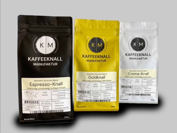 Barista Set von Kaffeeknall – drei Espressoblends (Espresso-Knall, Goldknall, Crema-Knall), Seitensicht