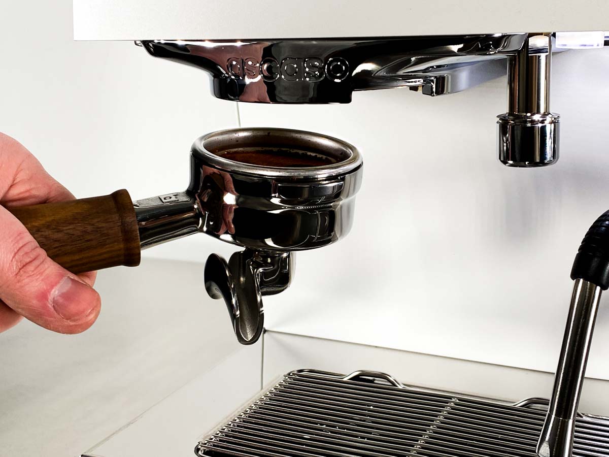 Kaffeezubereitung_siebtraegermaschine_Extraktion Kaffeezubereitung_siebtraegermaschine_Extraktion