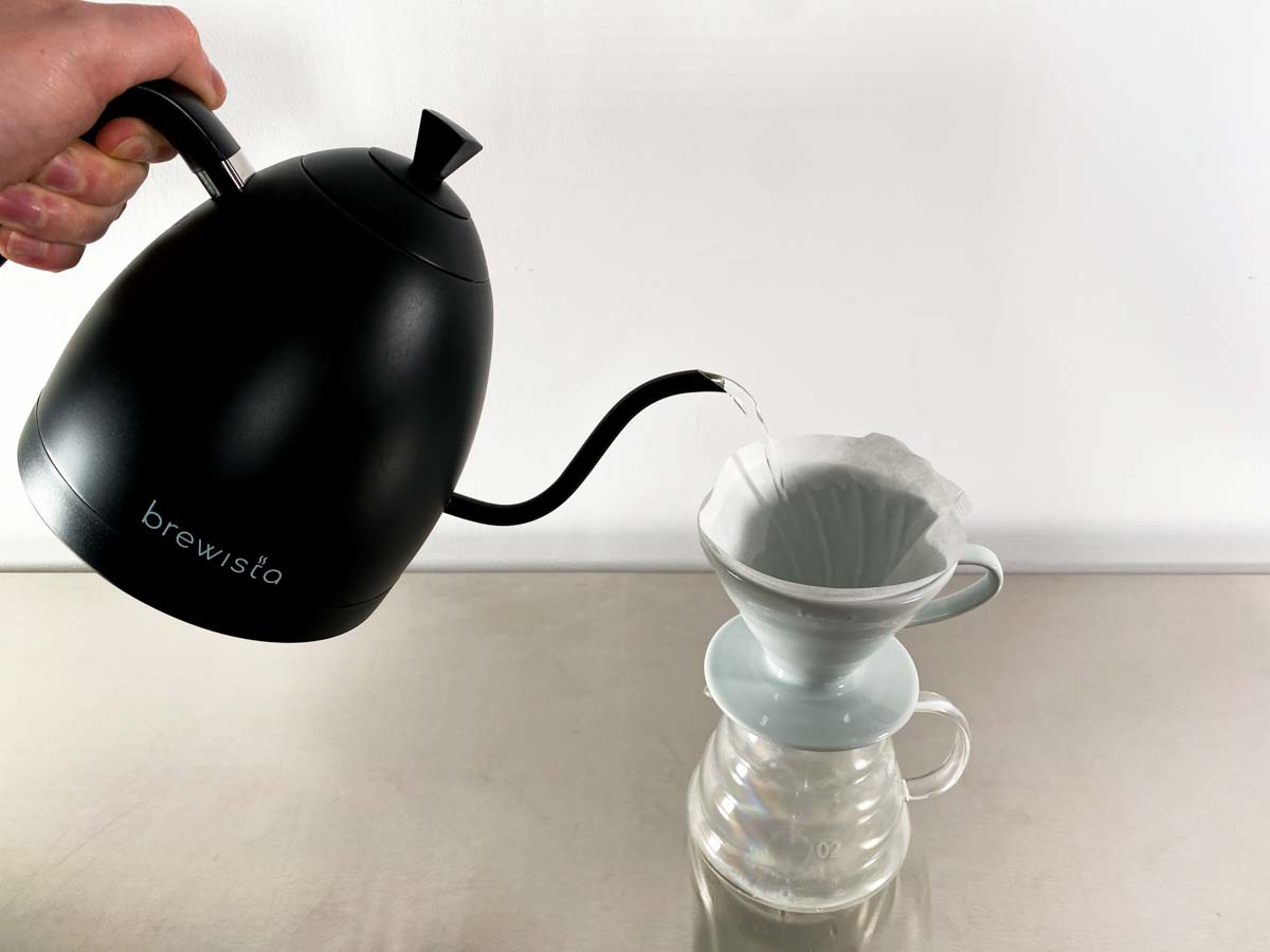 Zubereitungsmethode_PourOver_Abwaschen Zubereitungsmethode_PourOver_Abwaschen